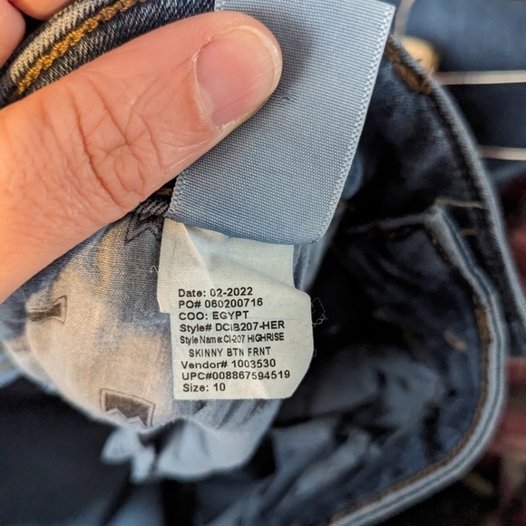 Crown & Ivy High Rise Button Fly Jegging Sz 10 - Picture 10 of 10